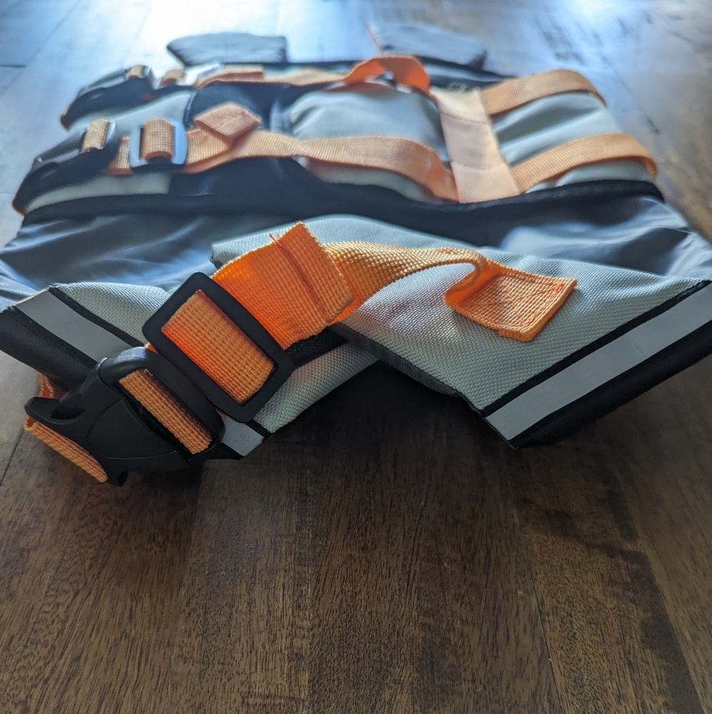 Pet Swimming Life Vest - Picture 4 of 7